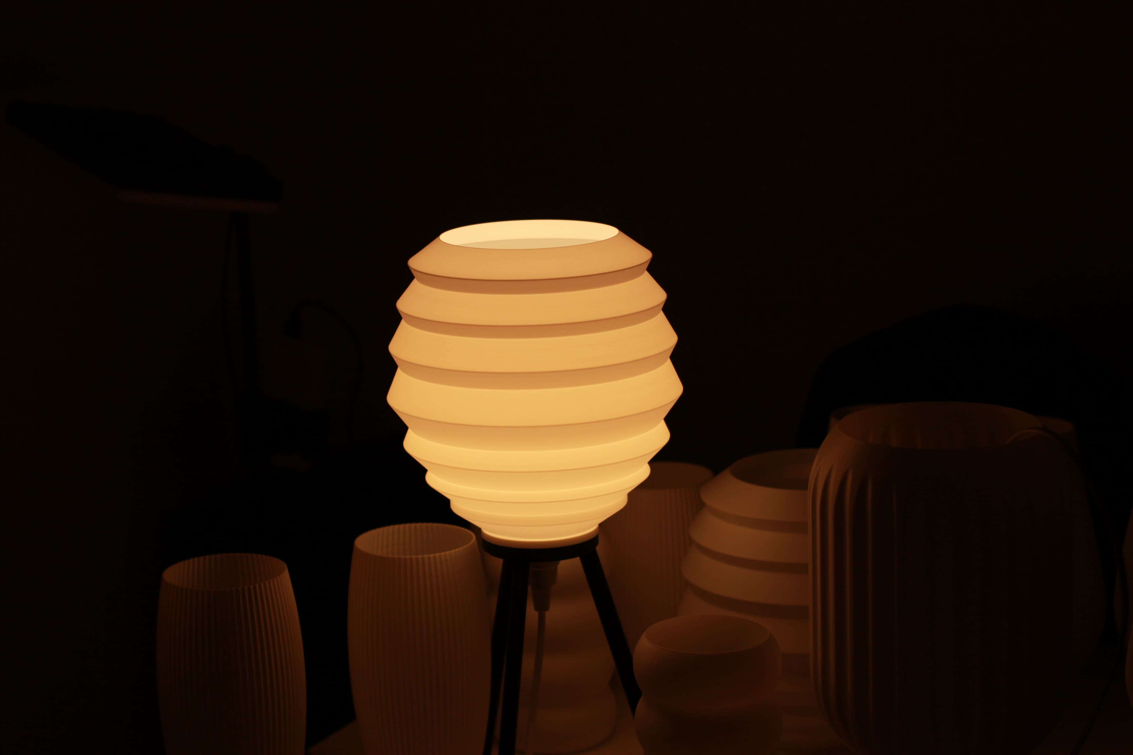מנורת LUMIQ